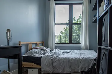 Rented by SCOUTBK.COM