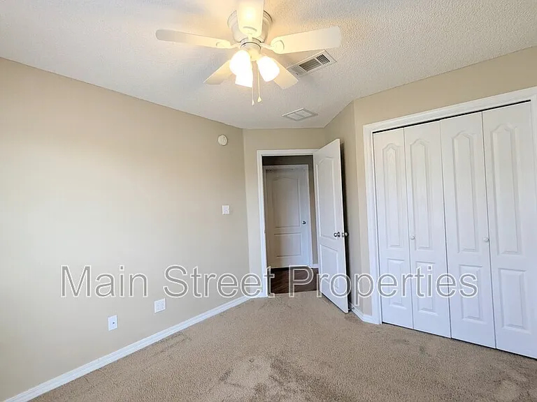 5963 Ashton Woods Cir — Photo 31