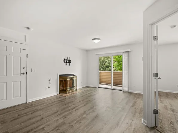 137 General Jackson Ln #2, Hermitage, TN 37076