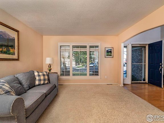 4th image of 8449 Urban Ct