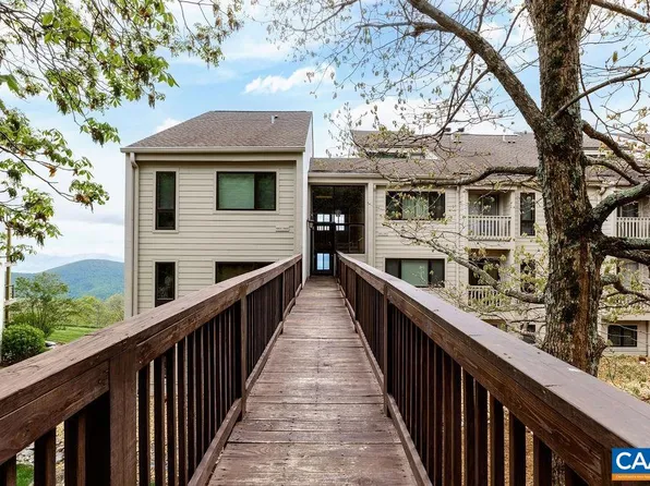 1466 Ledges #1466, Roseland, VA 22967