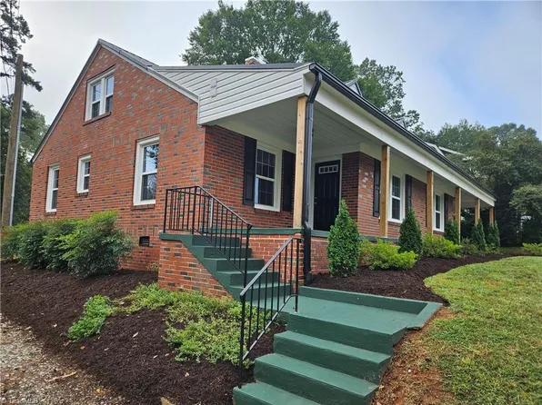 415 Ford St, Lexington, NC 27292