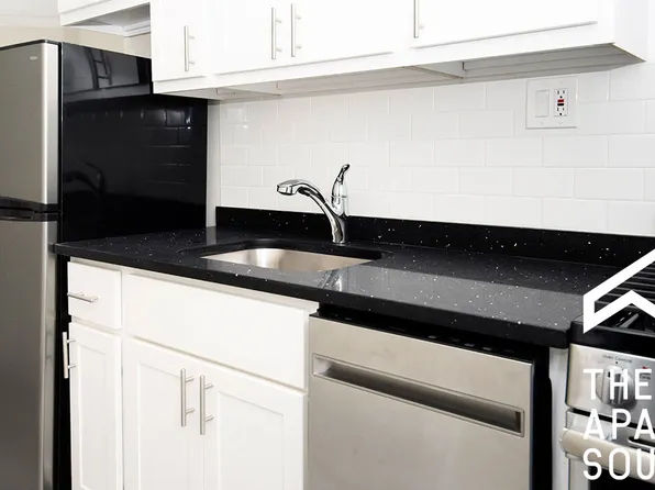 648.5 W Roscoe St #2S, Chicago, IL 60641