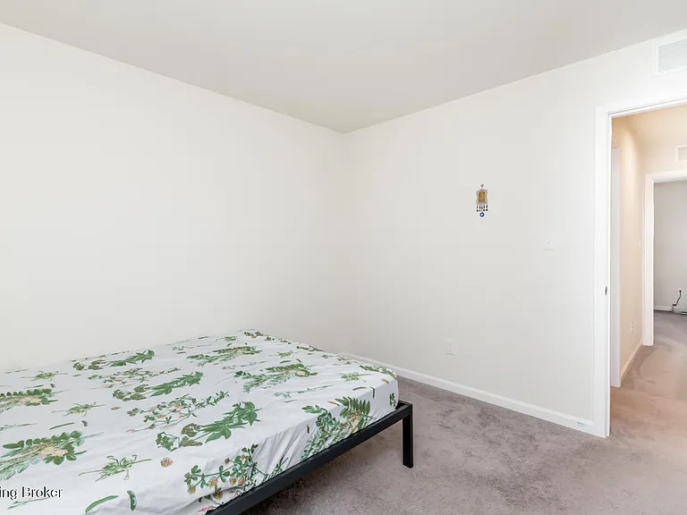 6411 Colome Dr — Photo 29