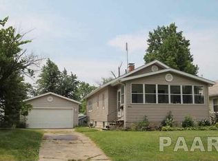 1320 E Duryea Ave, Peoria Heights, IL