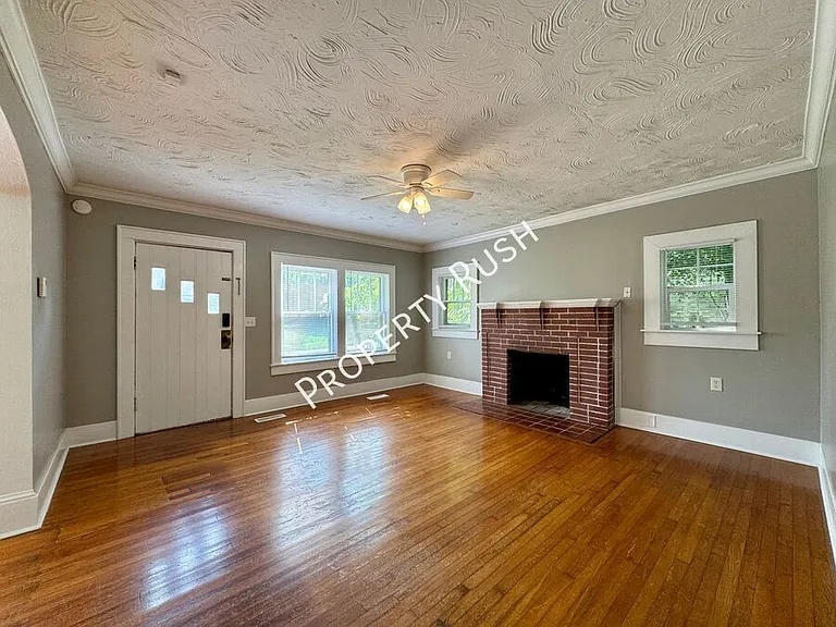4502 S Choctaw Dr — Photo 8