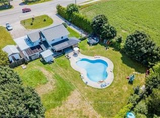 84 Balm Beach Rd E, Tiny, ON L0L2J0