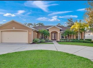8 Point Of Woods Dr, Palm Coast, FL 32164