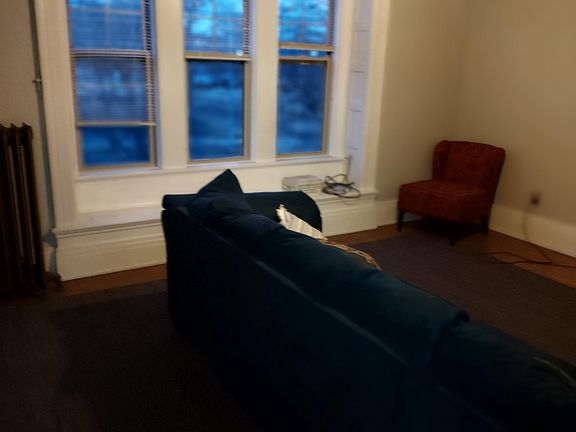 3rd image of 360 W 10th St #3