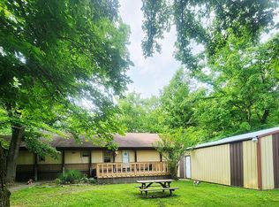 19 Hall Town Rd, Golconda, IL 62938