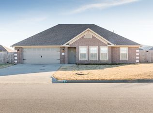 877 Richland Creek Ave, Elkins, AR 72727