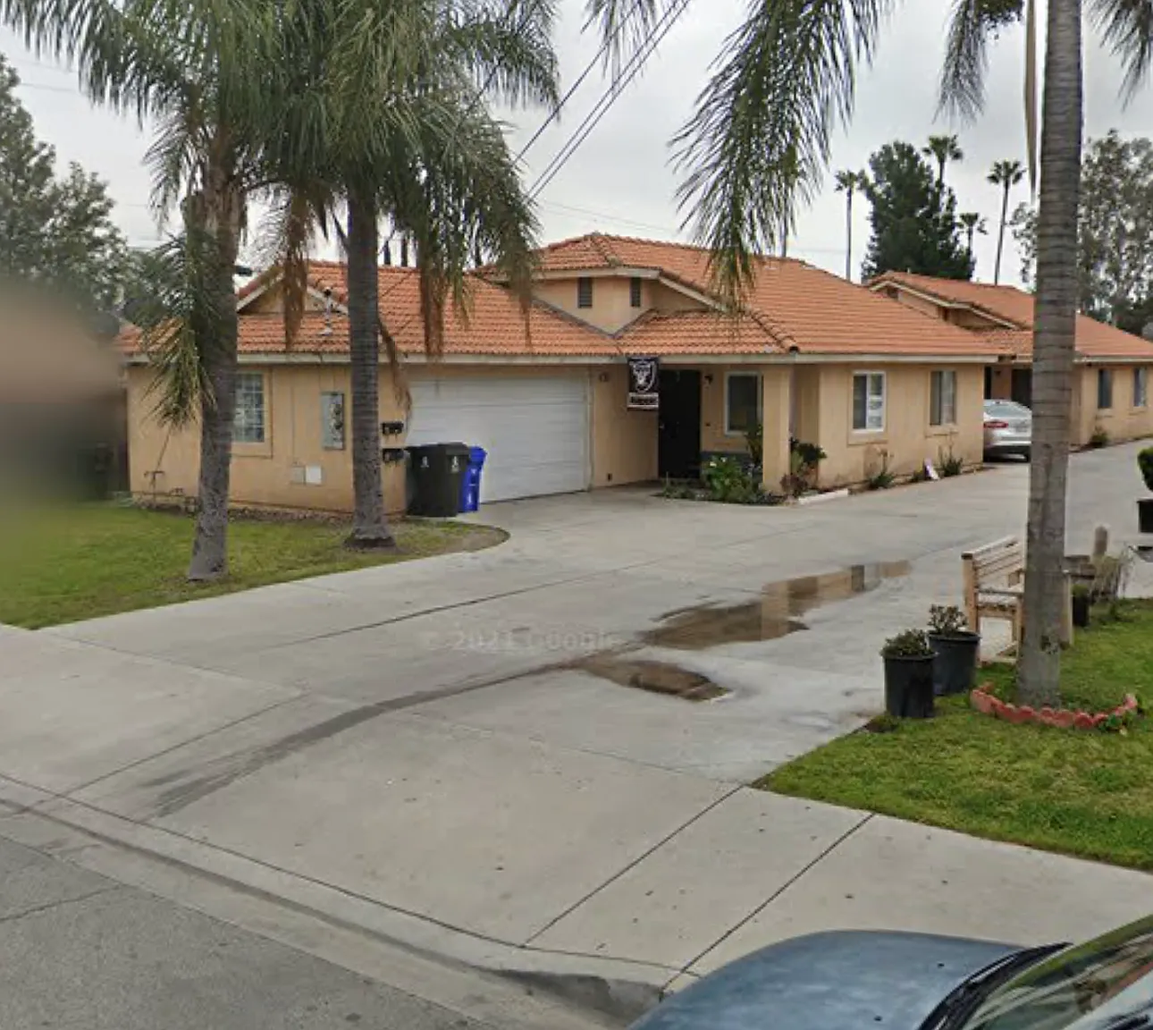 3 bed, $2,950 — Photo 1