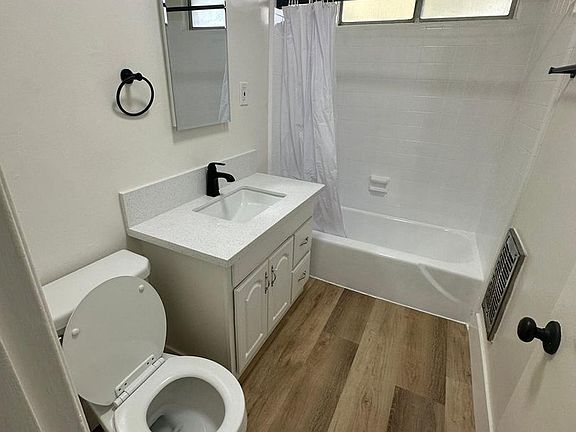 3rd image of 1975 S Corning St APT 16