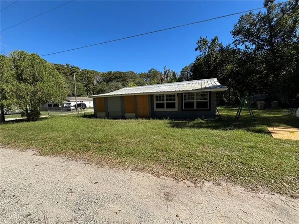 11234 Bay St, Leesburg, FL 34788