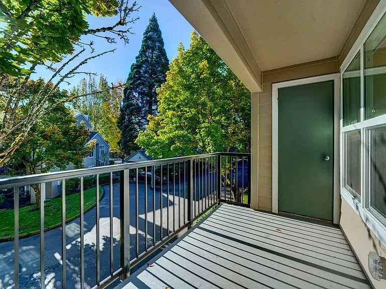 Hampton Ridge Apartments — Photo 8