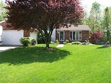 1st image of 16018 Wedgewood Ln