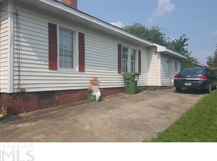 464 Center St, Canton, GA 30114