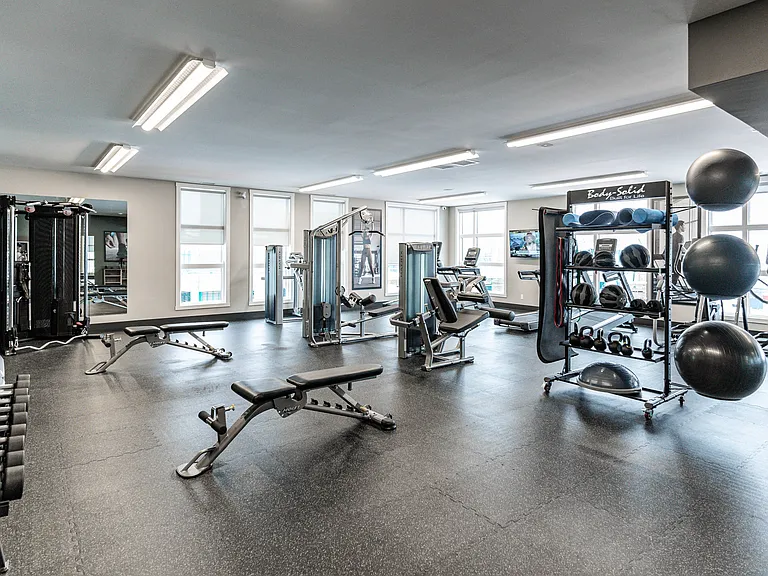 8620 Canada Olympic Dr SW — Photo 15