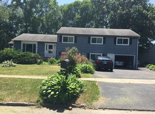 115 Middlebrook Rd, Stratford, CT 06614