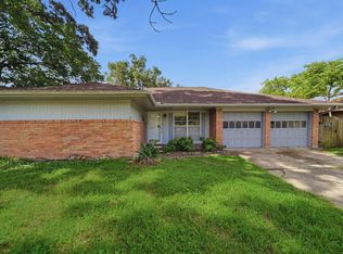 6633 Sandstone St, Houston, TX 77074