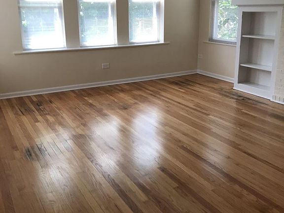 4th image of 1811 N Lotus Ave #2