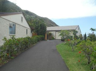 663 Kalaau Pl, Honolulu, HI 96821