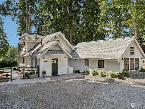 7511 230th Avenue NE, Redmond, WA 98053