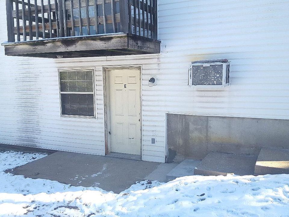 1st image of 2919 Leeway Dr APT E