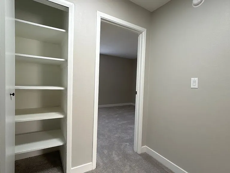 5017 Birchwood Ln — Photo 10