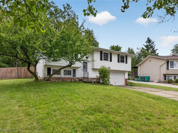 5415 Amherst Dr, Parma, OH 44129