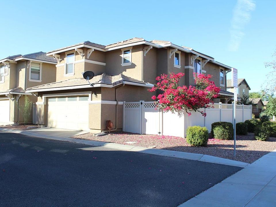 1st image of 988 S Sabino Dr