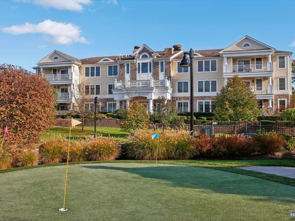 508 Four Seasons Ln #508, Montvale, NJ 07645