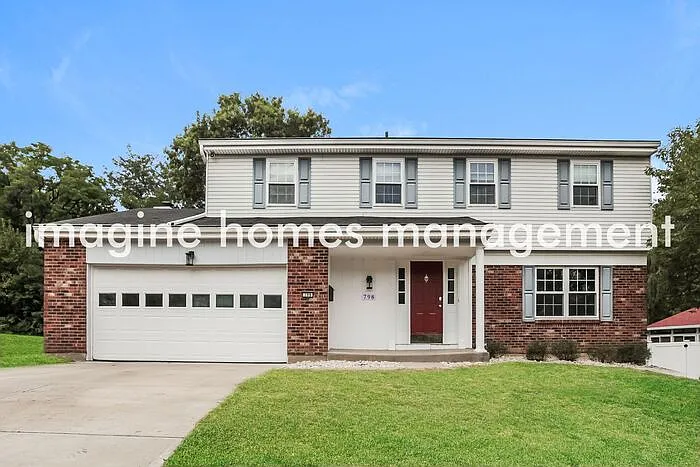 798 Clearfield Ln