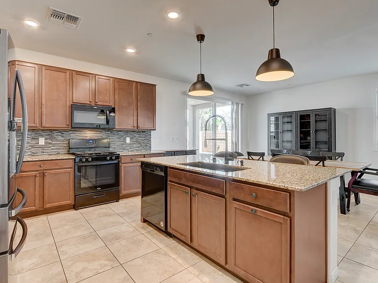 6458 Blue Ember Ave — Photo 23