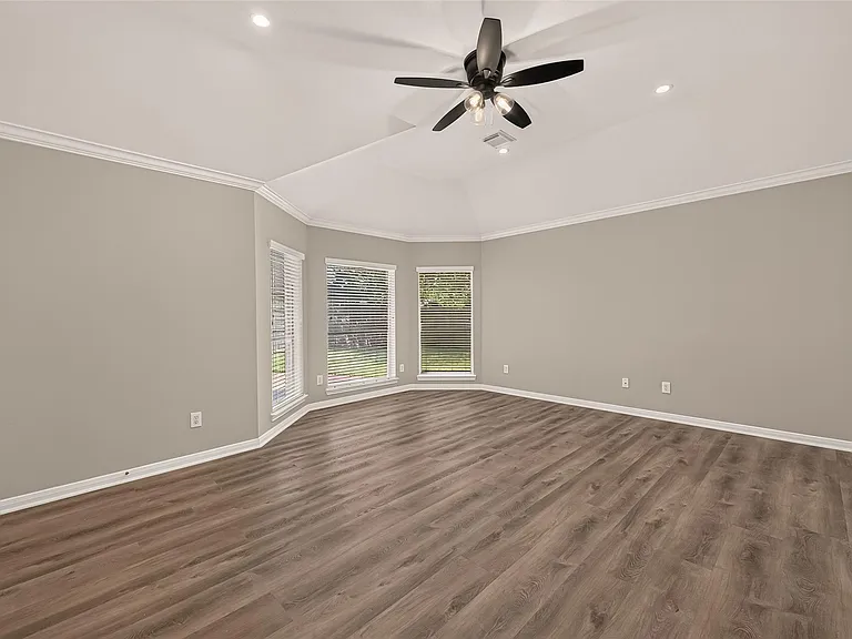 1527 Lake Pauline Ct — Photo 24