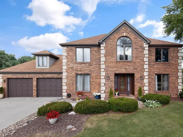 55828 Nursery Ave, Mishawaka, IN 46545