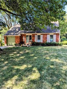 5108 N Flora Ave, Gladstone, MO, 64118