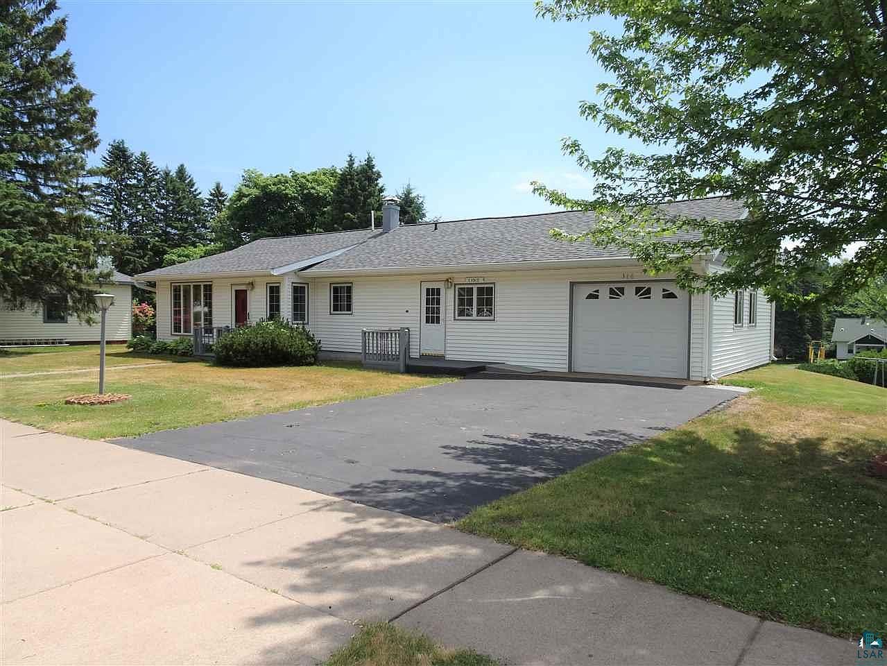 316 E 4th St, Washburn, WI 54891 Zillow