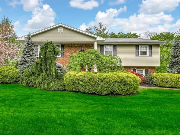20 Hillside Drive, Thiells, NY 10984