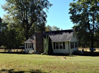 1098 Green River Rd, Waynesboro, TN 38485