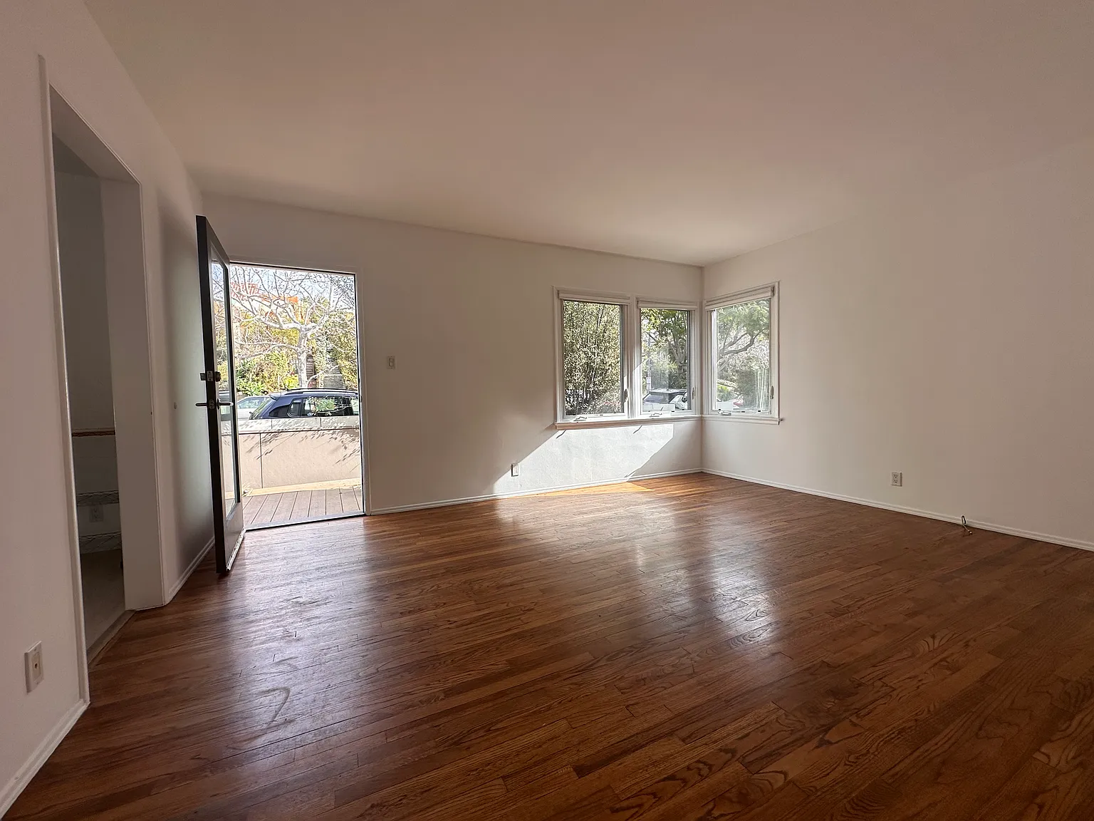 1 bed, 650 sqft, $3,450 — Photo 4