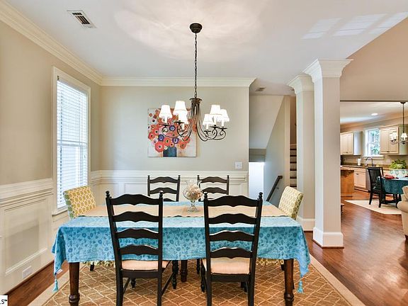 2nd image of 303 Kilgore Farms Cir