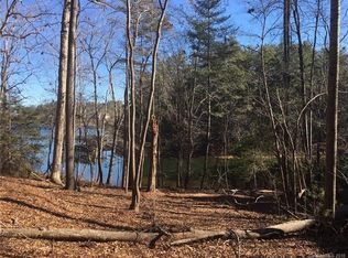 2253 Lake Forest Cv, Nebo, NC 28761