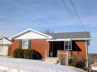 1248 Oaklawn Dr, Latrobe, PA 15650