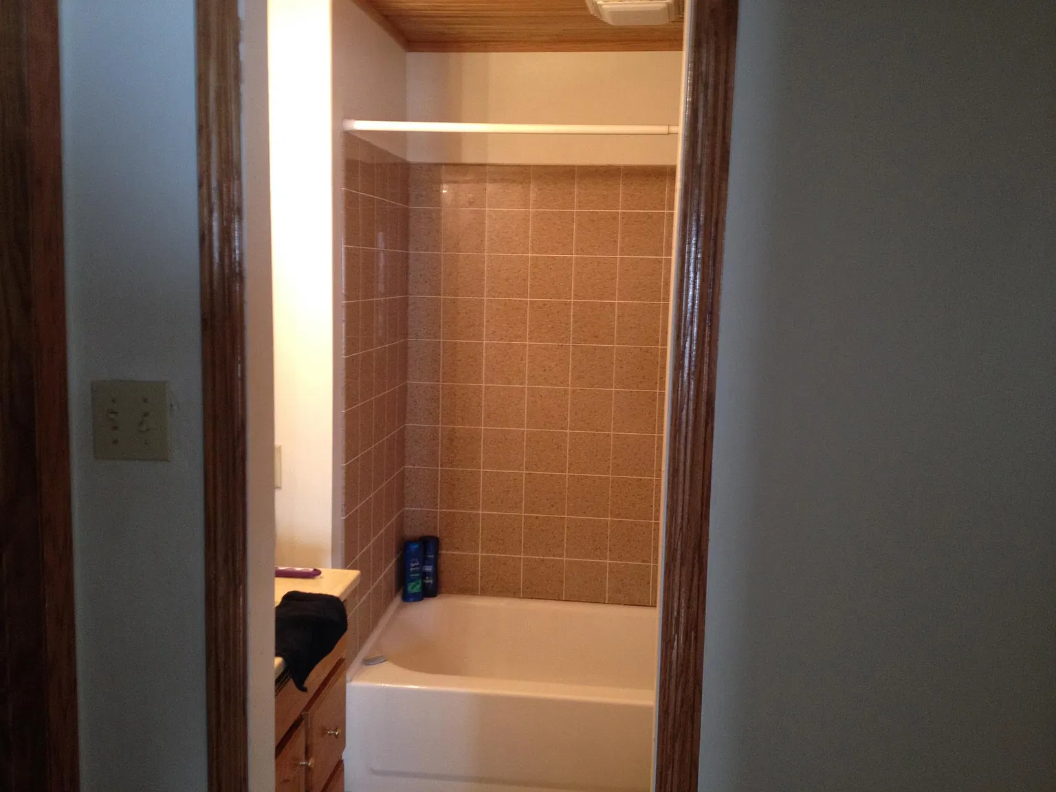 3 bed, 750 sqft, $1,400 — Photo 3