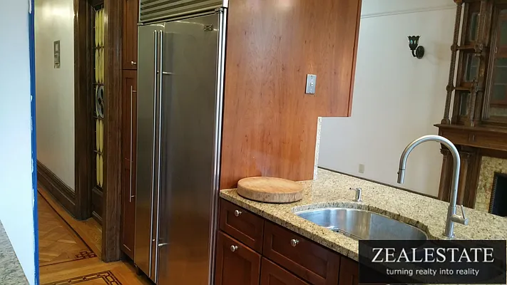 Rented by ZealEstate Group Inc | media 72