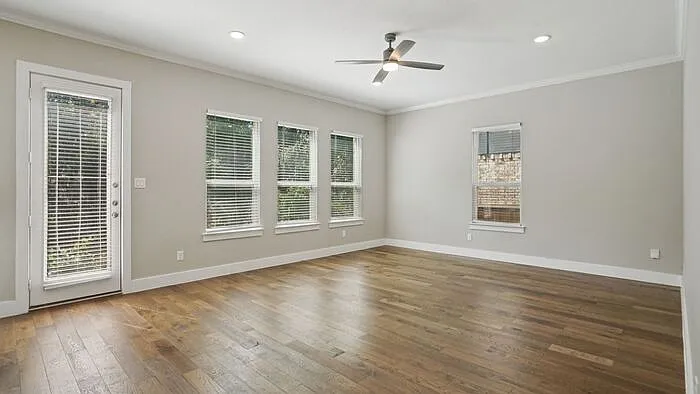 1533 Teresa Ann Ln — Photo 18