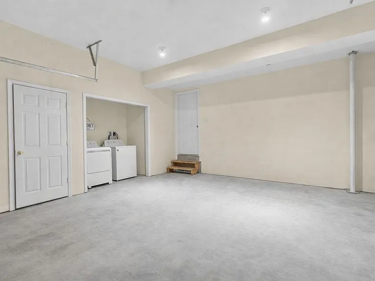 190 Pine Rock Ave — Photo 17