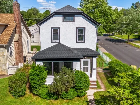 274 Brighton Ave, East Orange City, NJ 07017