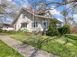 1902 10th Ave, Belle Plaine, IA 52208